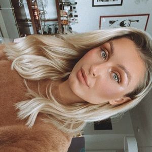 Meet your Posher, Melisa